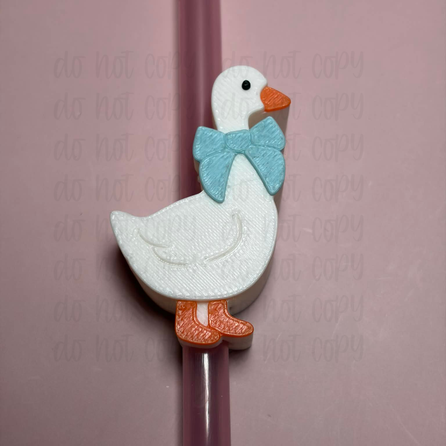Goose straw topper