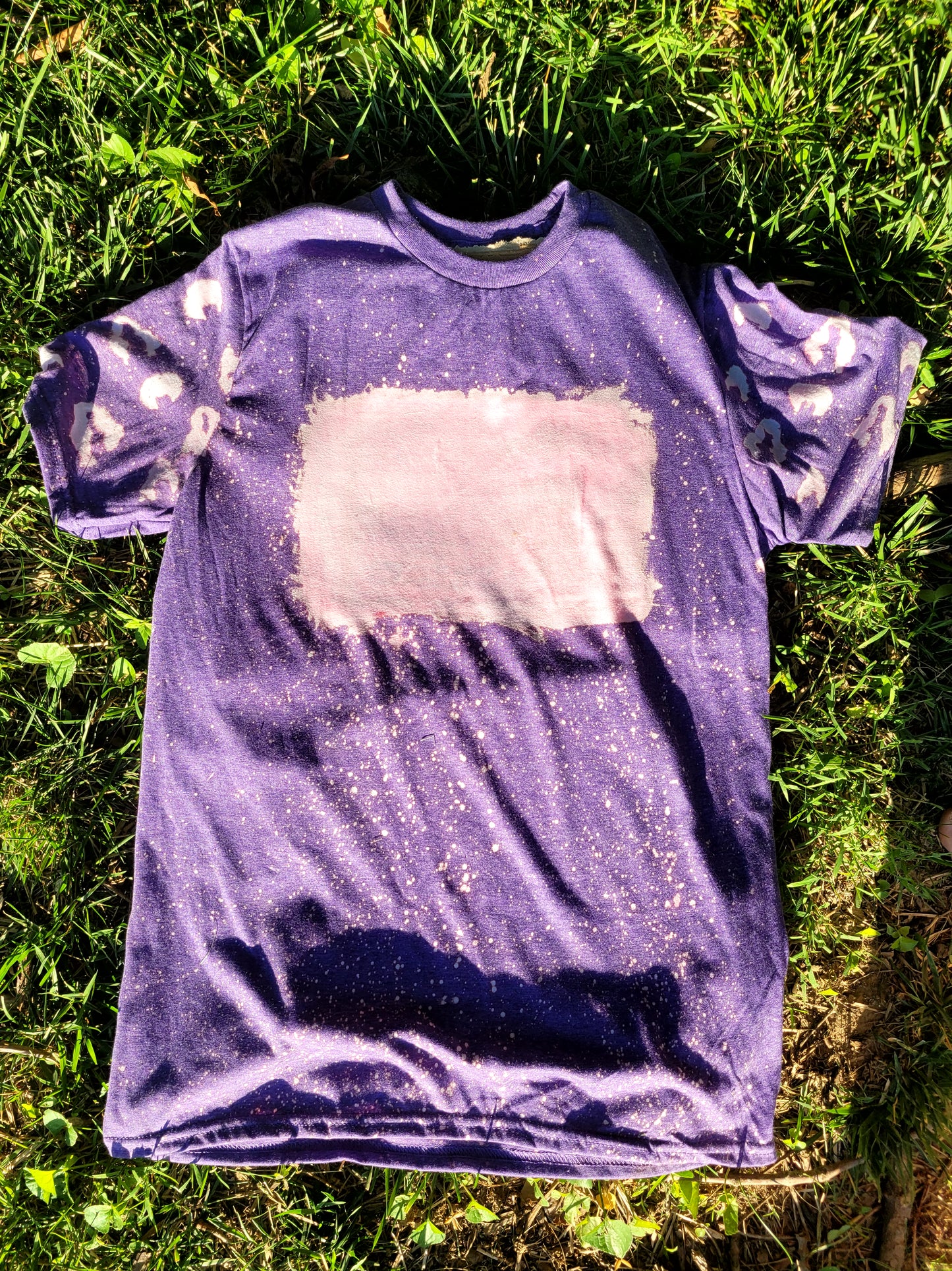 Sisters bleached stencil