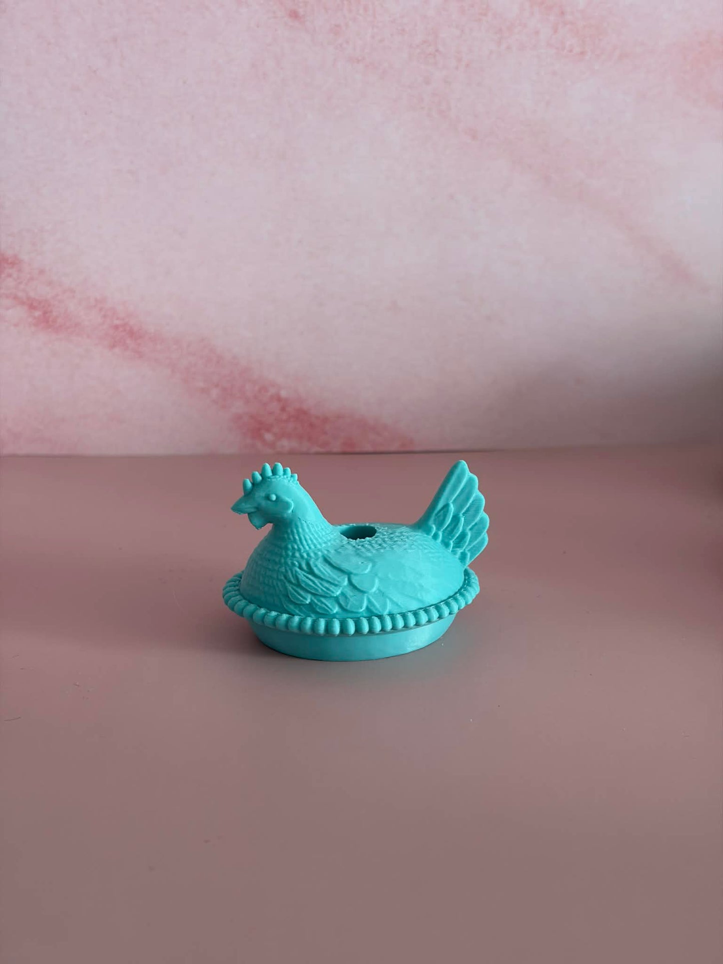 Hen on a nest straw topper