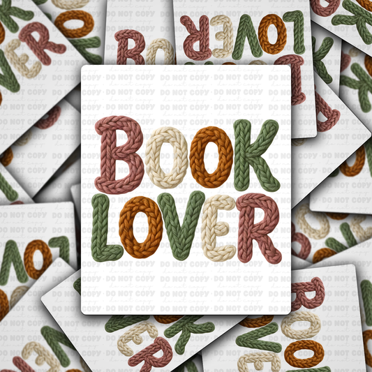 DS 2315 - Book lover Die Cut Sticker