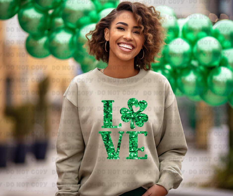 3545 Sequin Shamrock Love Green DREAM TRANSFER* DTF