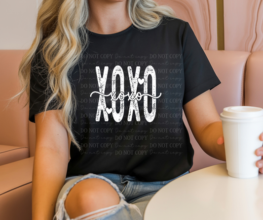 6646 - Xoxo white *DTF Transfer