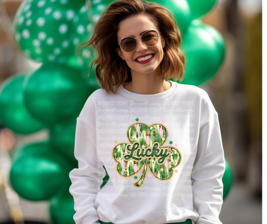 6700 - Lucky brushstroke shamrock clover *DTF Transfer