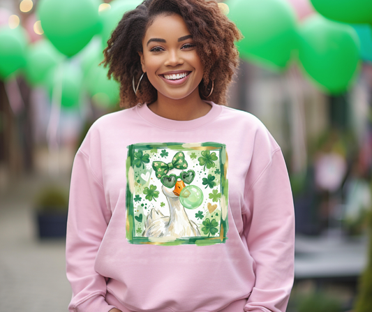 6670 - St Patrick's Goose blowing bubble *DTF Transfer