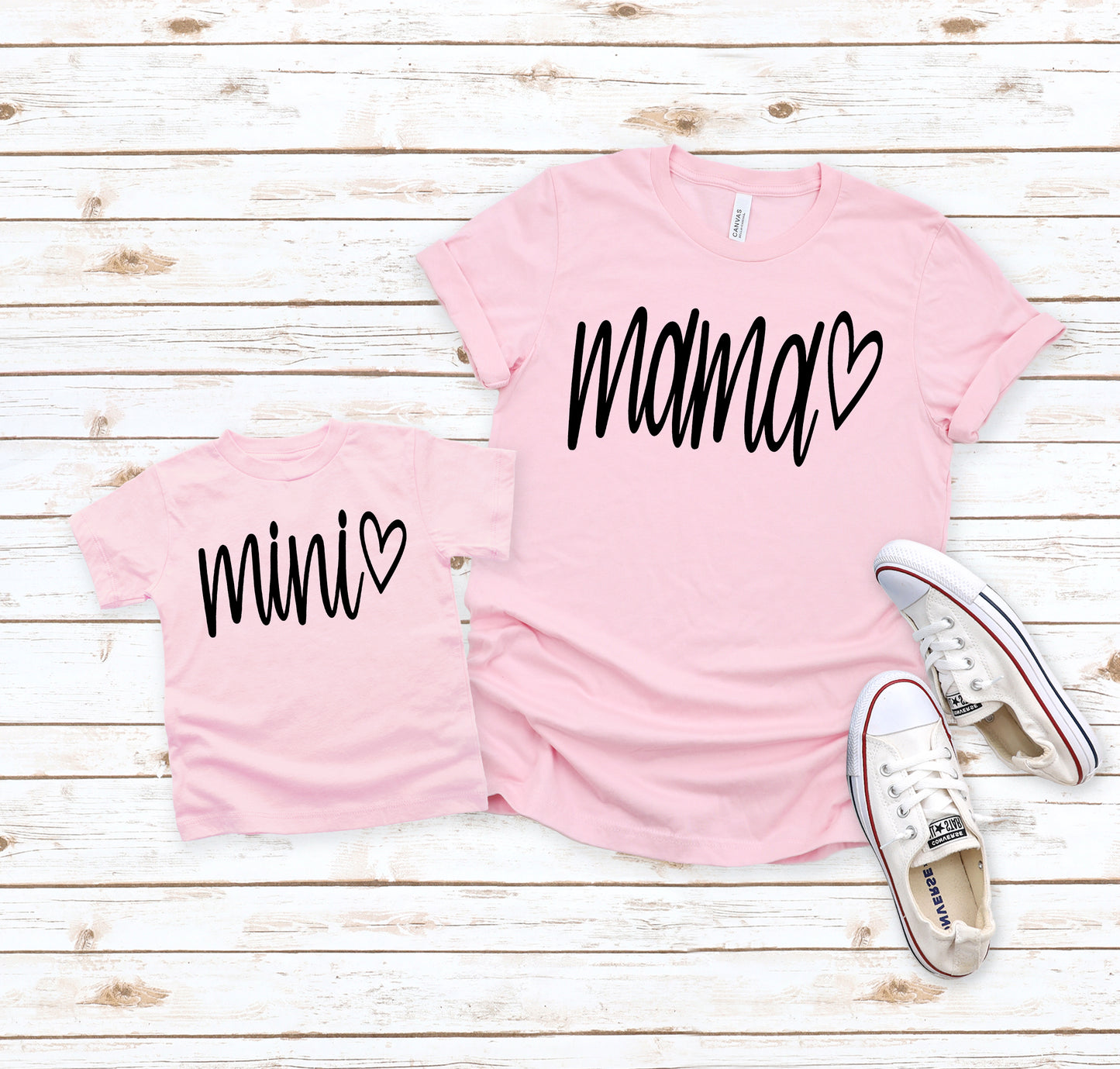 Mama or Mini with heart *Choose size from drop down menu*