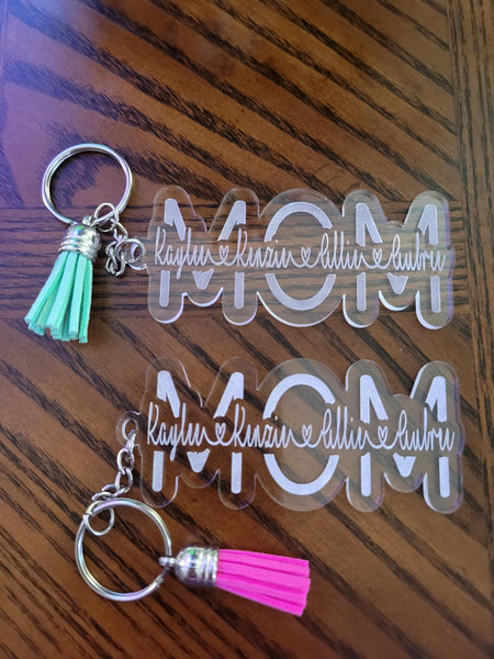 Mom keychain customized up to 8 names